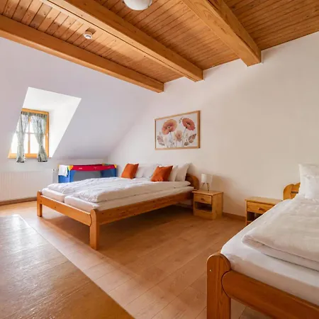 Pensionat Grand Slam Panzio - Free Parking