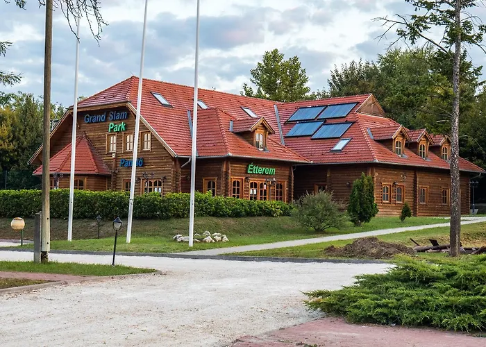Grand Slam Park بودابست