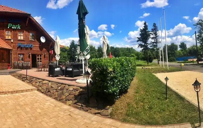Grand Slam Park Gæstehus Budapest
